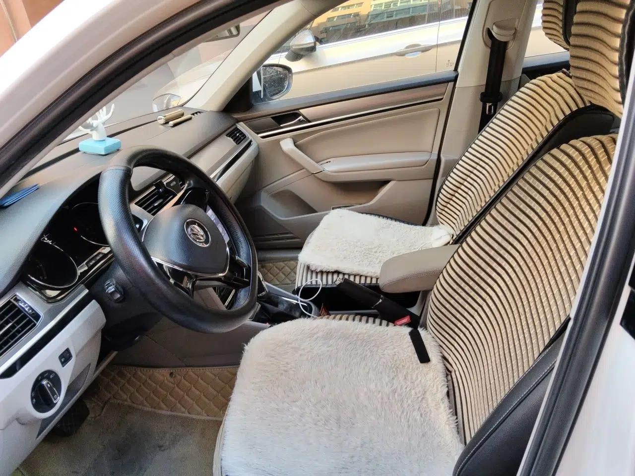 Volkswagen Bora 2016 1.6L Automatic Comfort Model — миниатюра 16