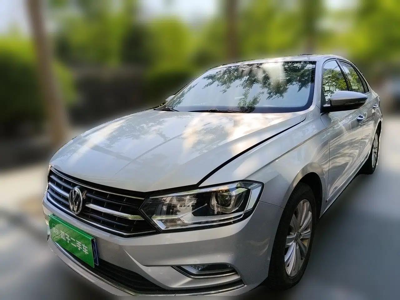 Volkswagen Bora 2018 1.5L Automatic Comfort Model — миниатюра 1