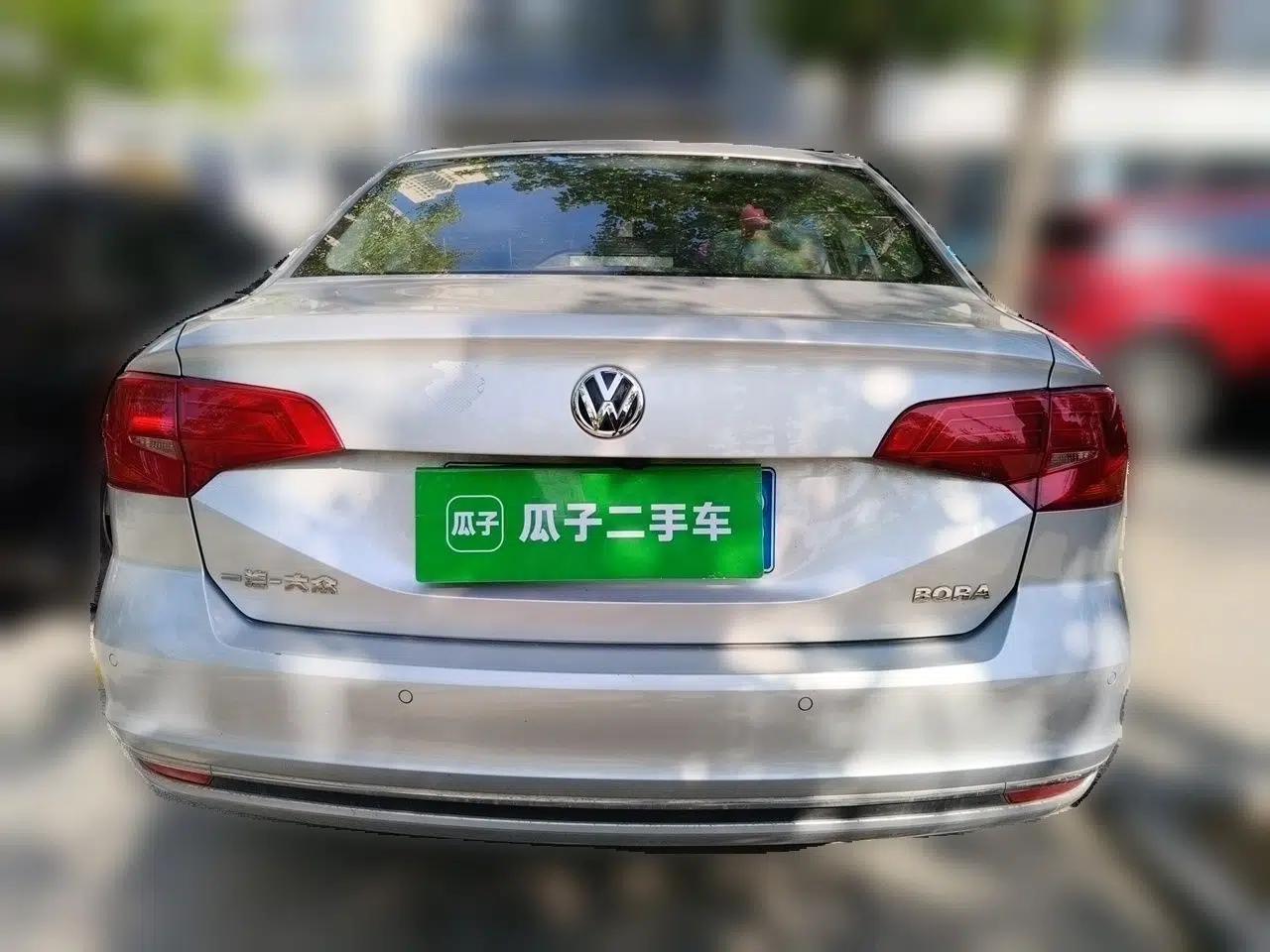Volkswagen Bora 2018 1.5L Automatic Comfort Model — миниатюра 5