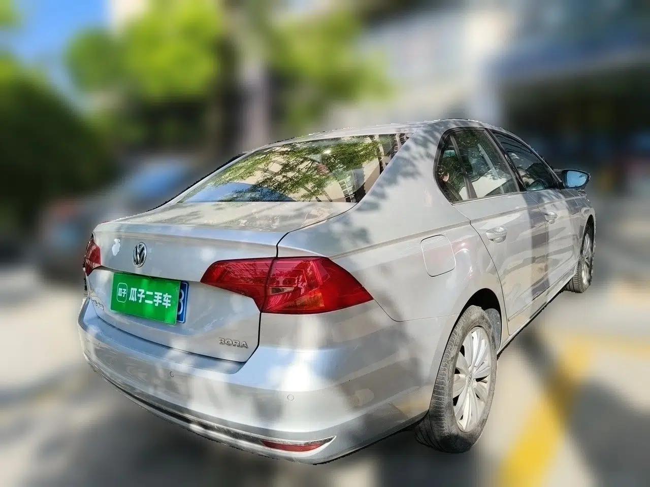 Volkswagen Bora 2018 1.5L Automatic Comfort Model — миниатюра 6