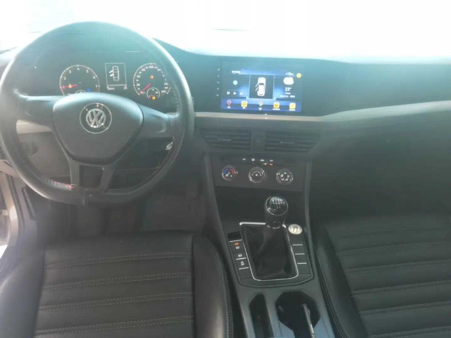 Volkswagen Bora 2020 1.5L Manual Fashion Edition — миниатюра 13