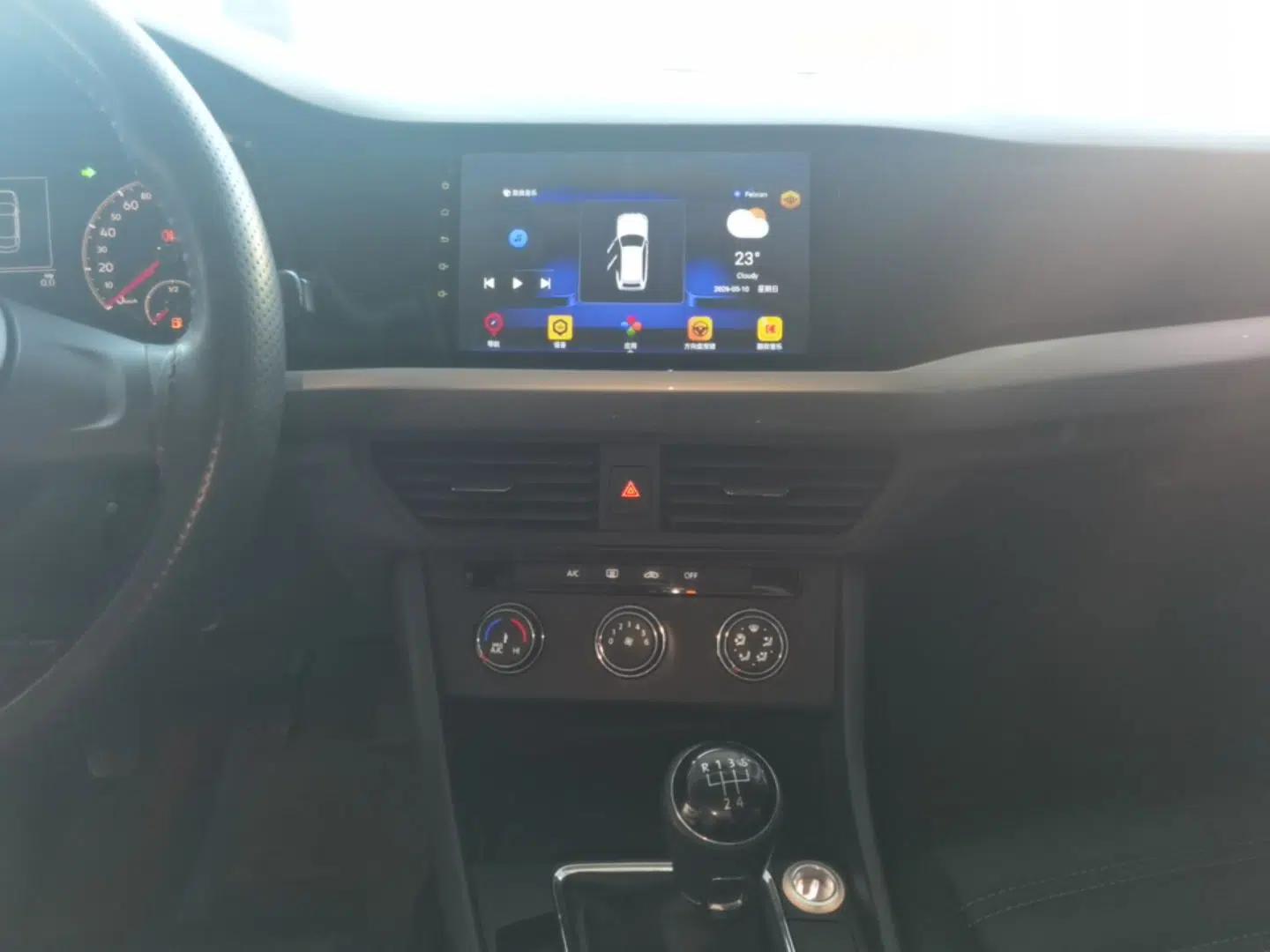Volkswagen Bora 2020 1.5L Manual Fashion Edition — миниатюра 16