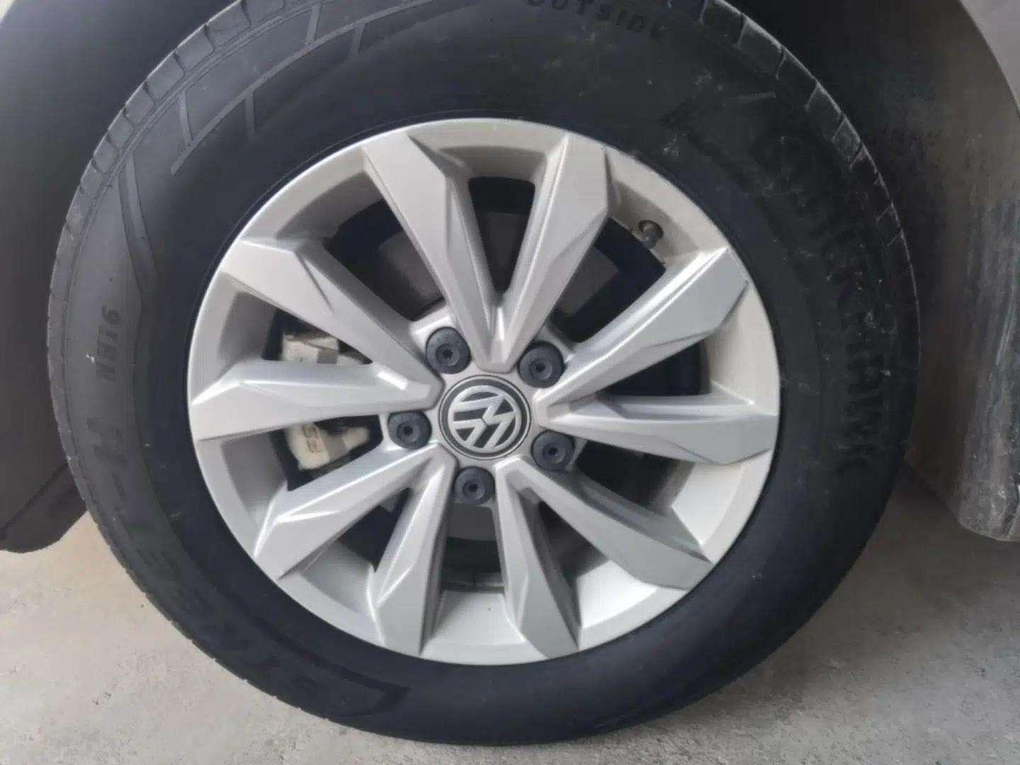 Volkswagen Bora 2020 1.5L Manual Fashion Edition — миниатюра 8