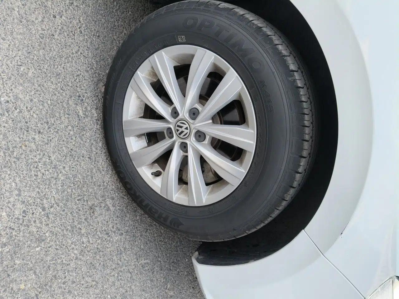 Volkswagen Bora 2018 1.5L Automatic Fashion Model — миниатюра 8