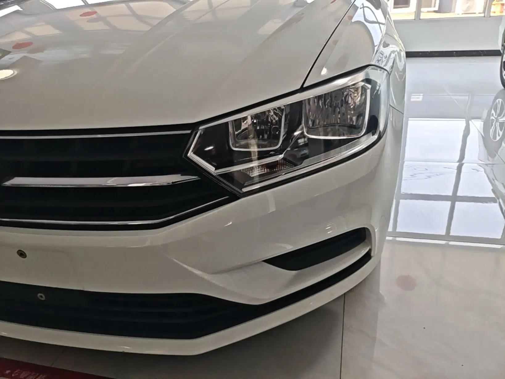 Volkswagen Bora 2016 1.6L Automatic Fashion Model — миниатюра 5