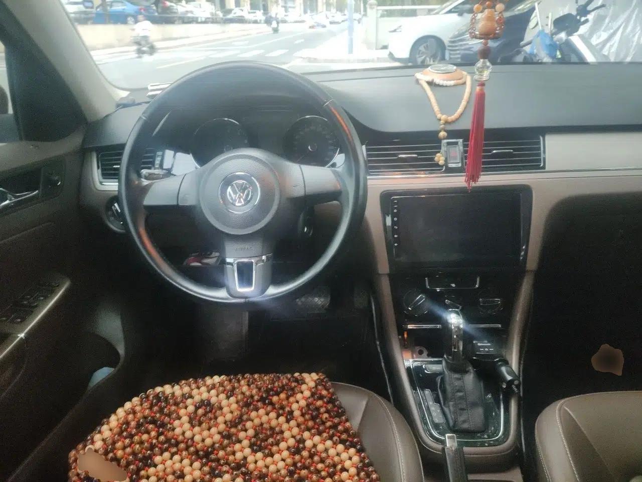 Volkswagen Bora 2013 1.4T Automatic Comfort Model — миниатюра 11