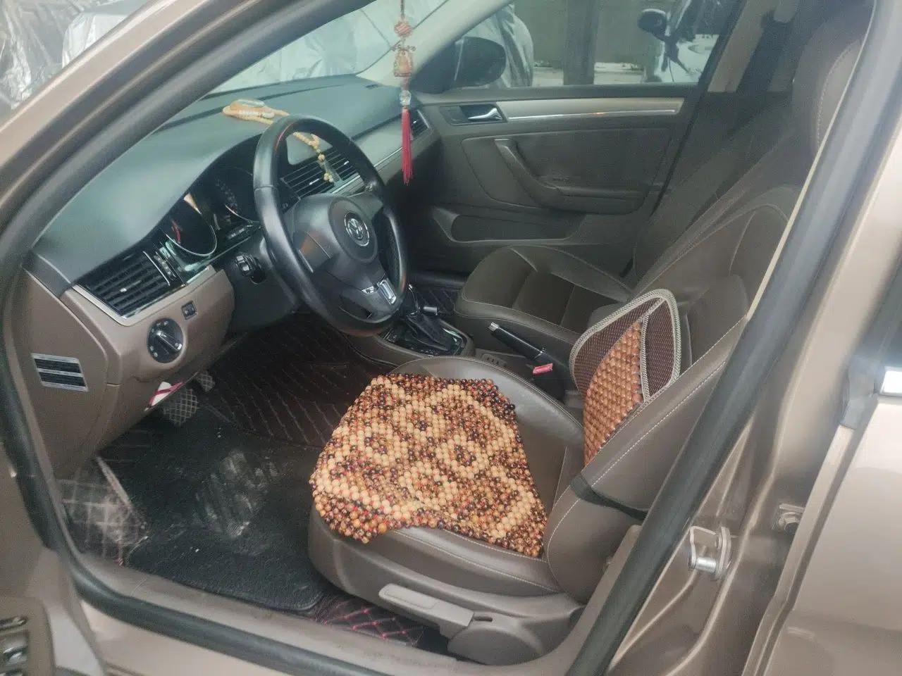 Volkswagen Bora 2013 1.4T Automatic Comfort Model — миниатюра 17