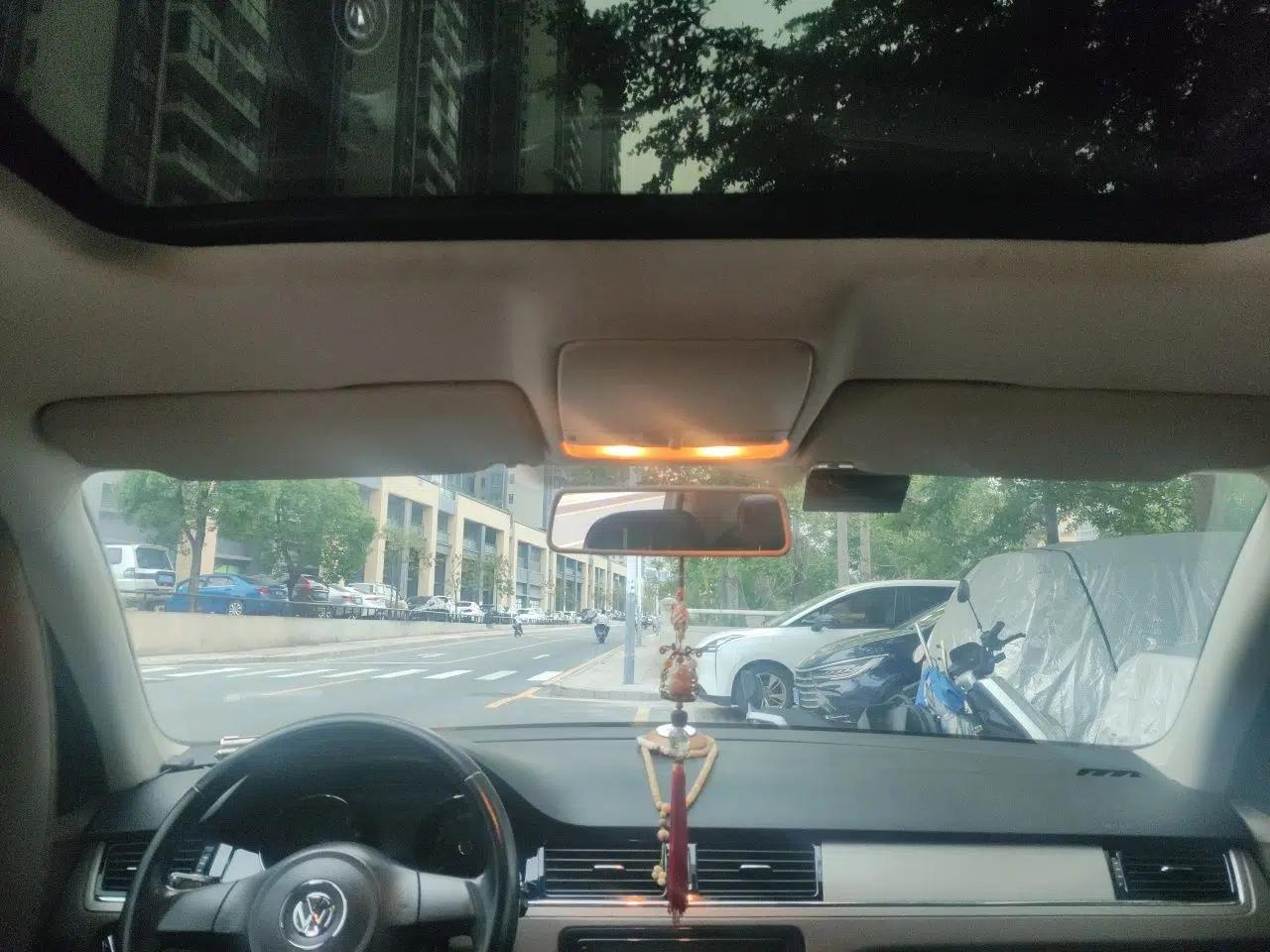 Volkswagen Bora 2013 1.4T Automatic Comfort Model — миниатюра 19