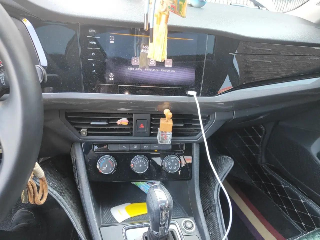 Volkswagen Bora 2021 1.5L Automatic Comfort Smart Connect Edition — миниатюра 14