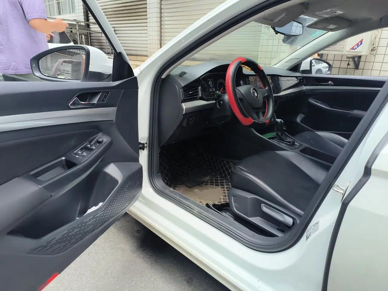Volkswagen Bora 2019 1.5L Automatic Fashion Model — миниатюра 17