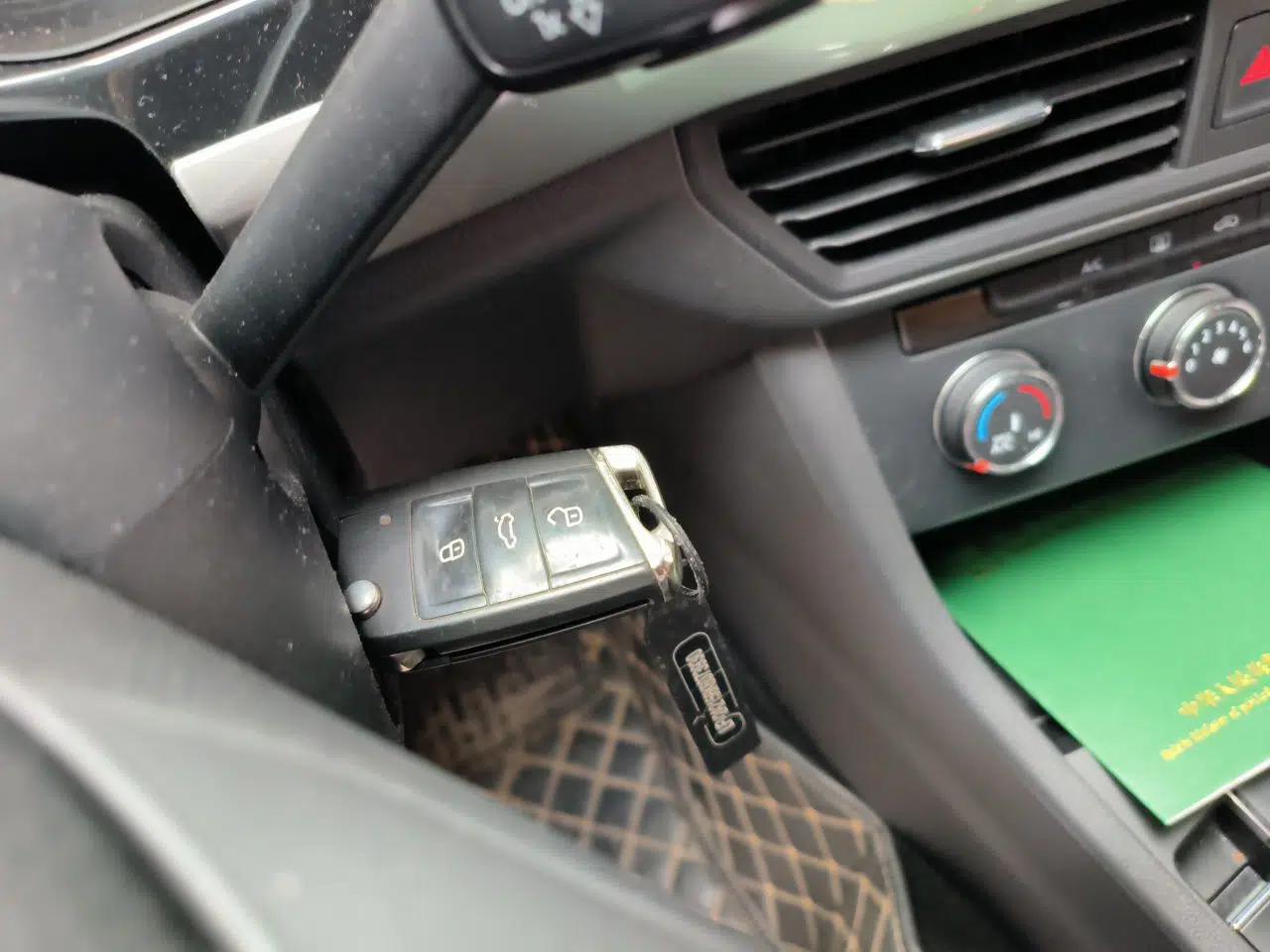 Volkswagen Bora 2019 1.5L Automatic Fashion Model — миниатюра 9