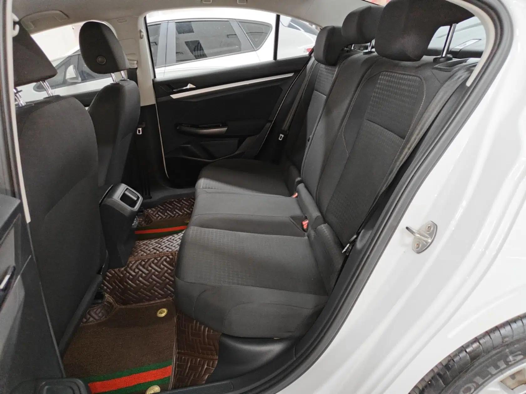 Volkswagen Bora 2021 1.5L Automatic Fashionable Smart Connectivity Version — миниатюра 20