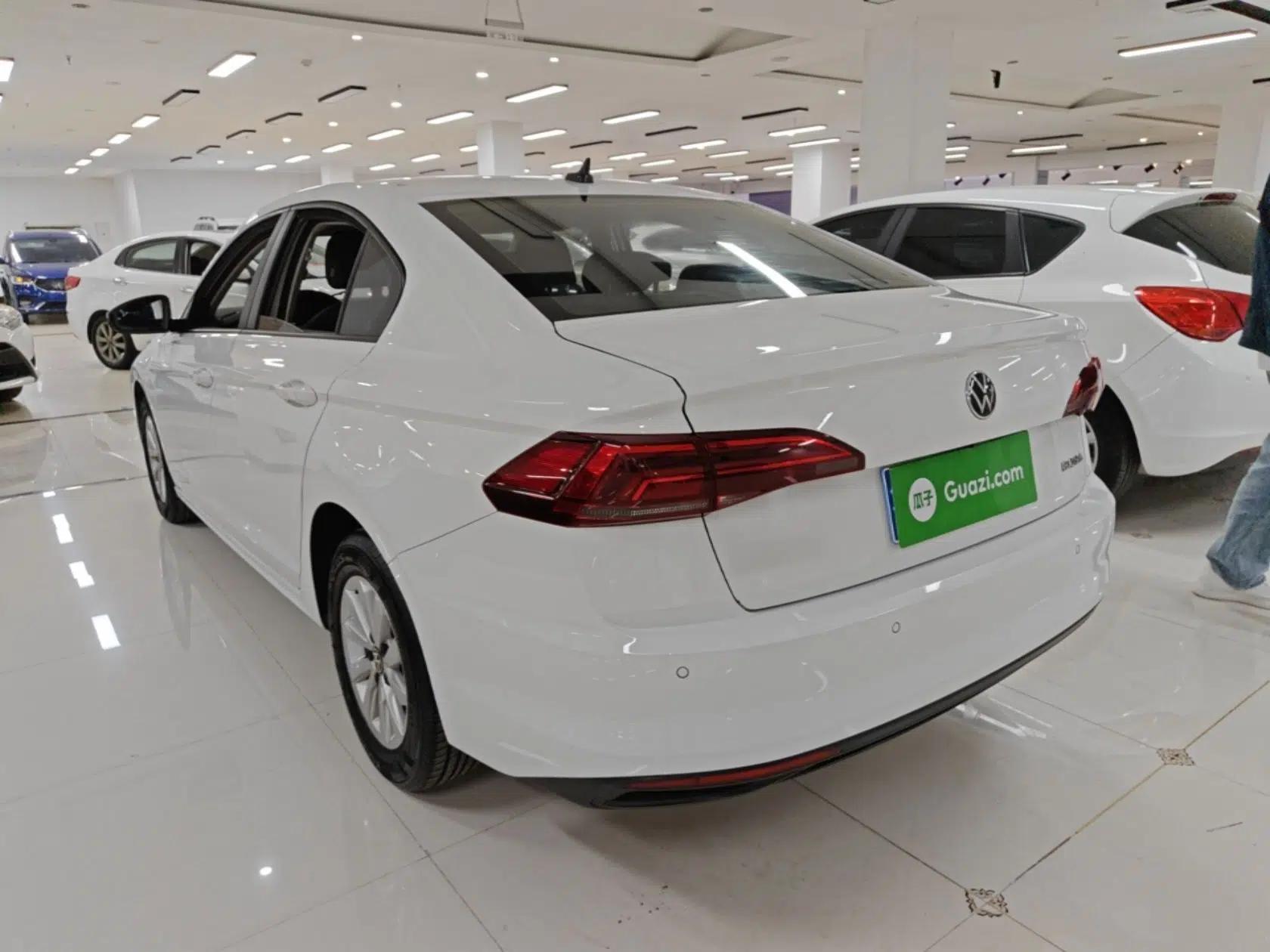 Volkswagen Bora 2021 1.5L Automatic Fashionable Smart Connectivity Version — миниатюра 4