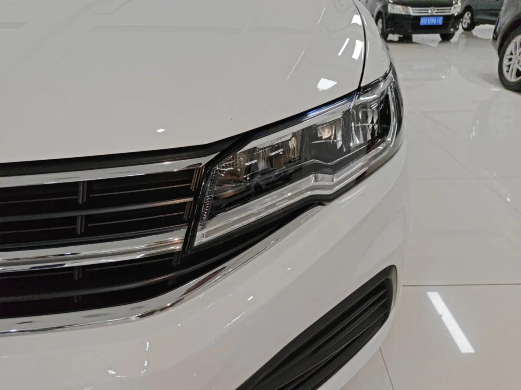 Volkswagen Bora 2021 1.5L Automatic Fashionable Smart Connectivity Version — миниатюра 9