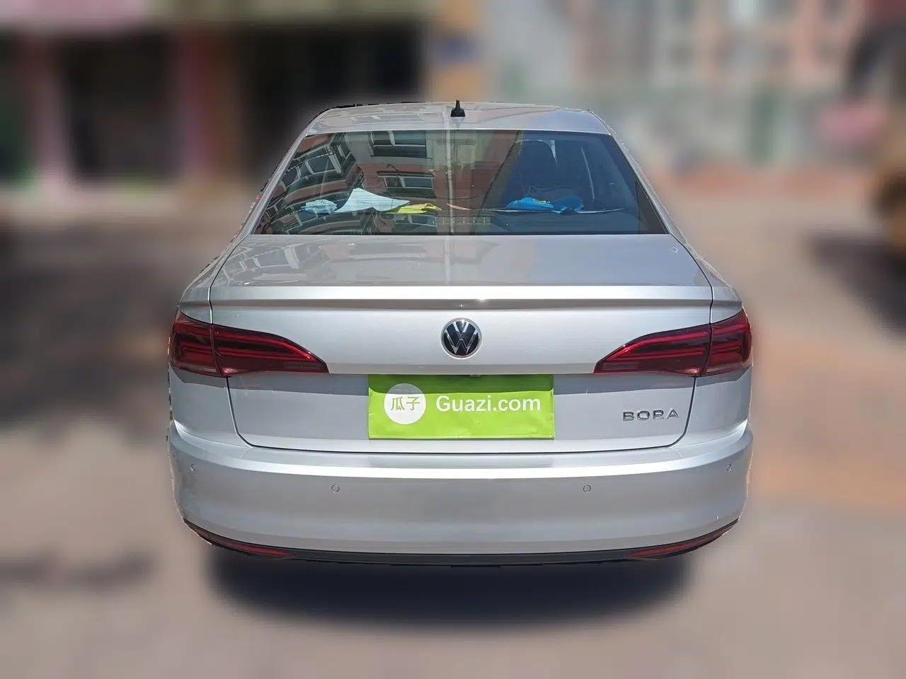 Volkswagen Bora 2021 1.5L Automatic Fashionable Smart Connectivity Version — миниатюра 5