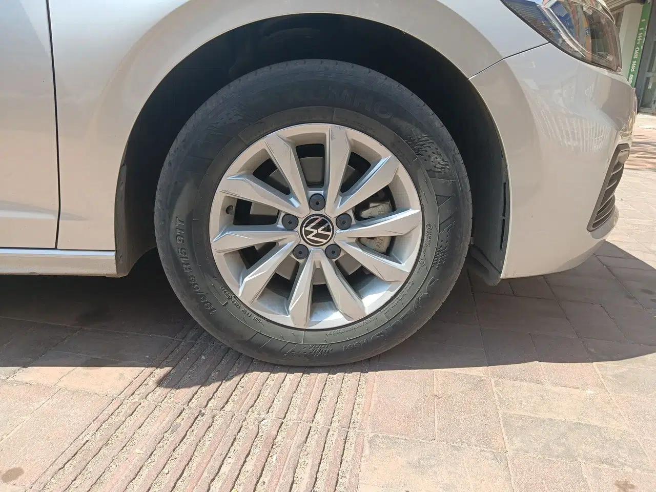 Volkswagen Bora 2021 1.5L Automatic Fashionable Smart Connectivity Version — миниатюра 8