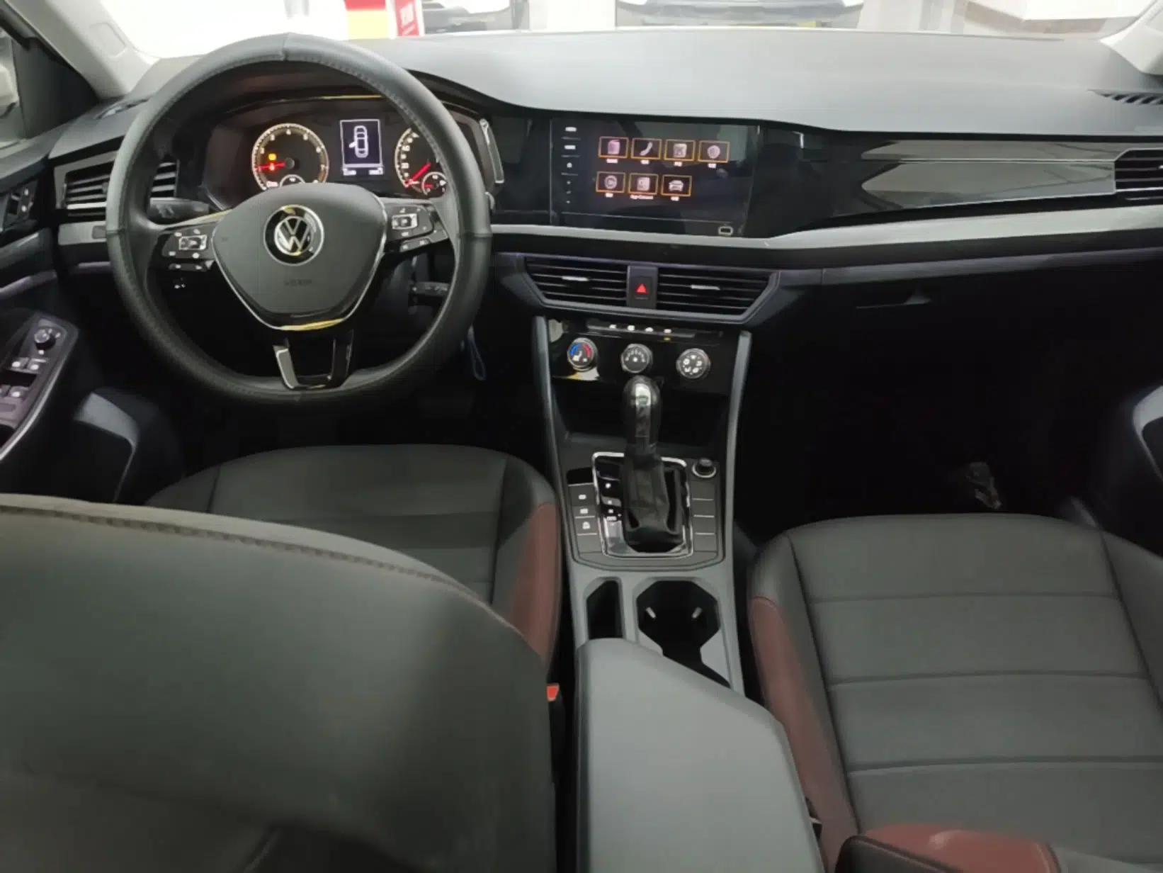 Volkswagen Bora 2021 1.5L Automatic Comfort Smart Connect Edition — миниатюра 13