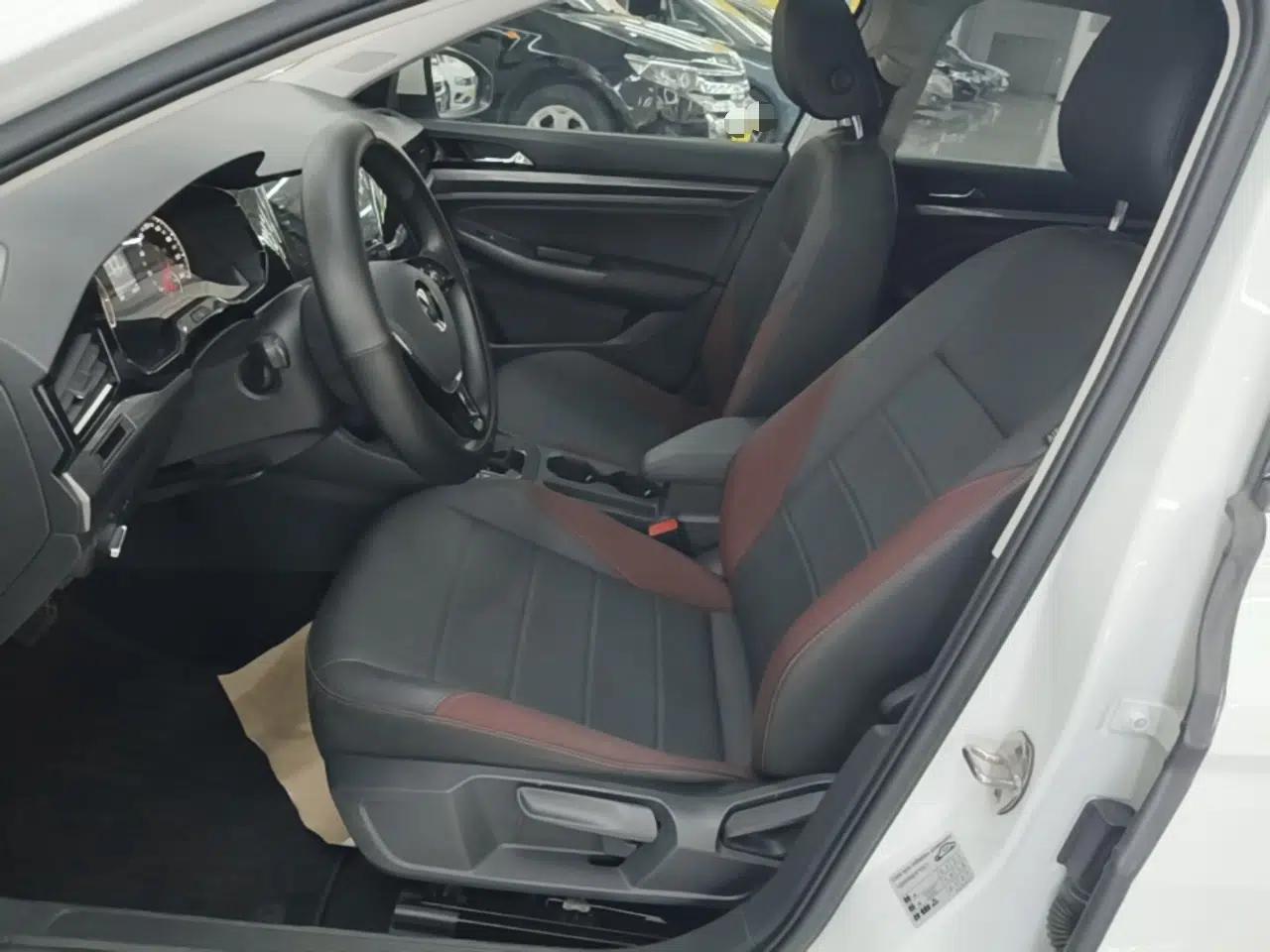 Volkswagen Bora 2021 1.5L Automatic Comfort Smart Connect Edition — миниатюра 18