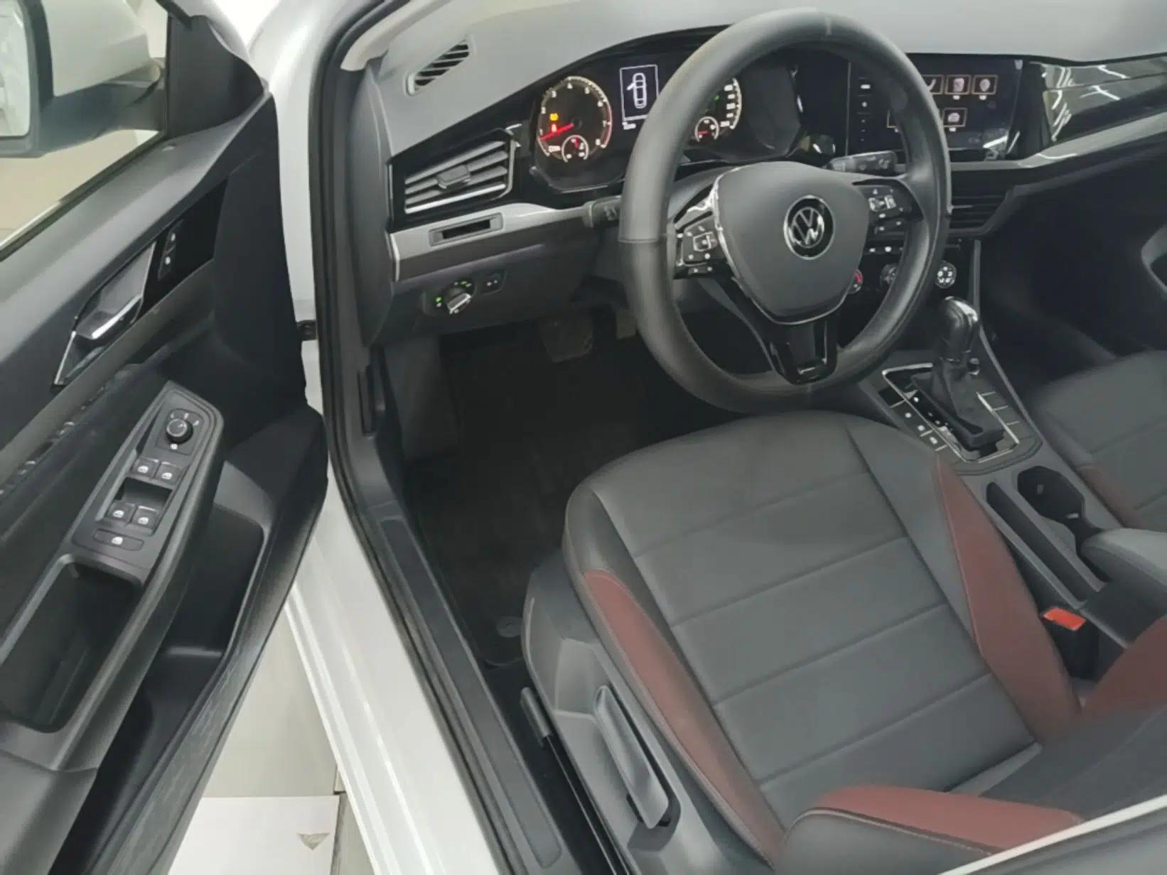 Volkswagen Bora 2021 1.5L Automatic Comfort Smart Connect Edition — миниатюра 19