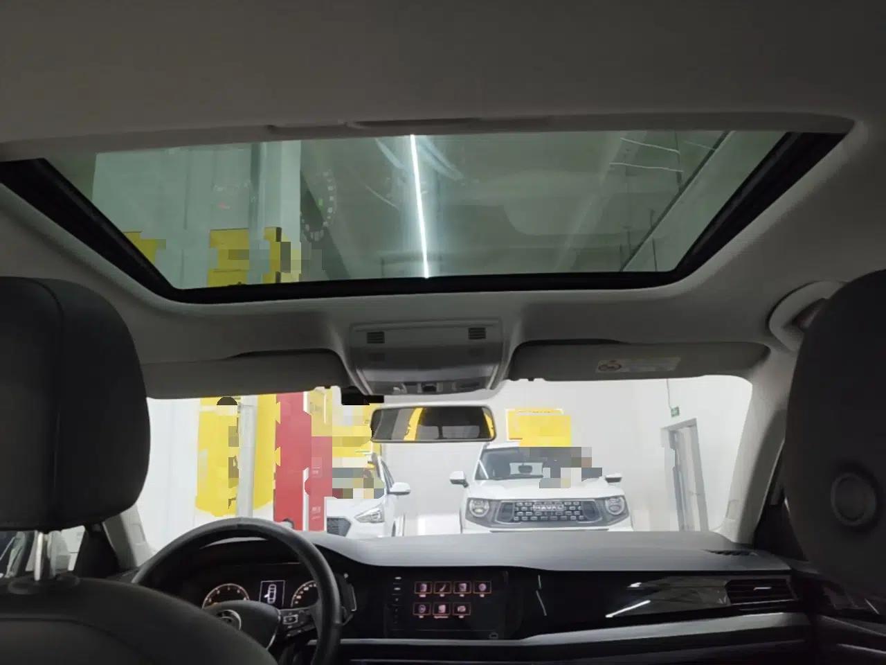 Volkswagen Bora 2021 1.5L Automatic Comfort Smart Connect Edition — миниатюра 21