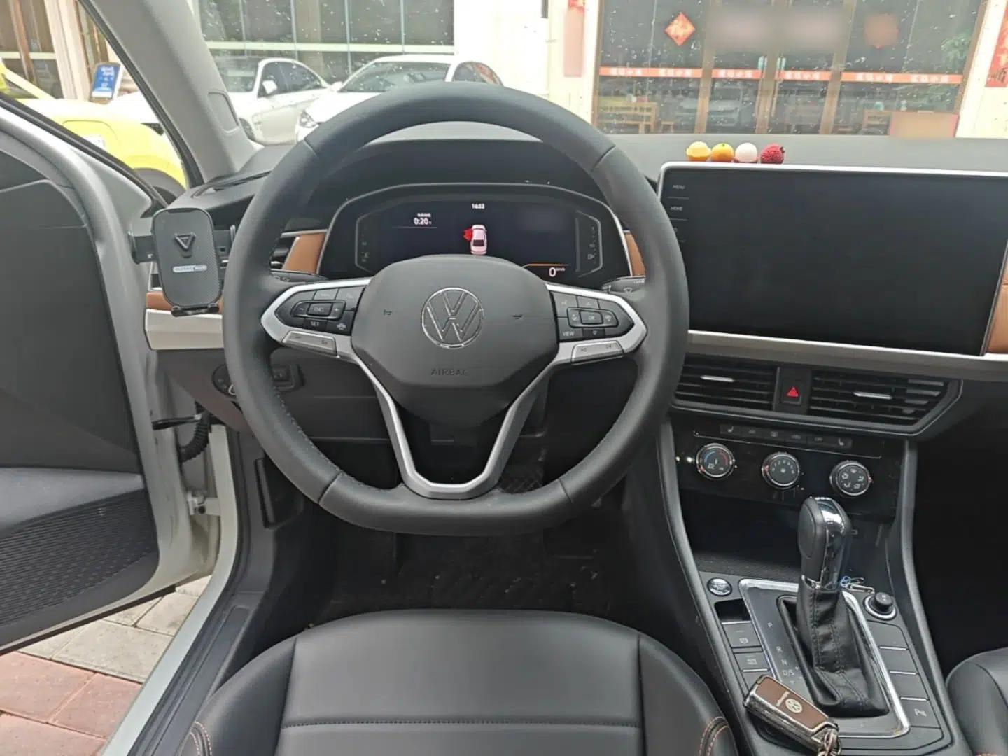 Volkswagen Bora 2023 200TSI DSG YueXing PRO Edition — миниатюра 14