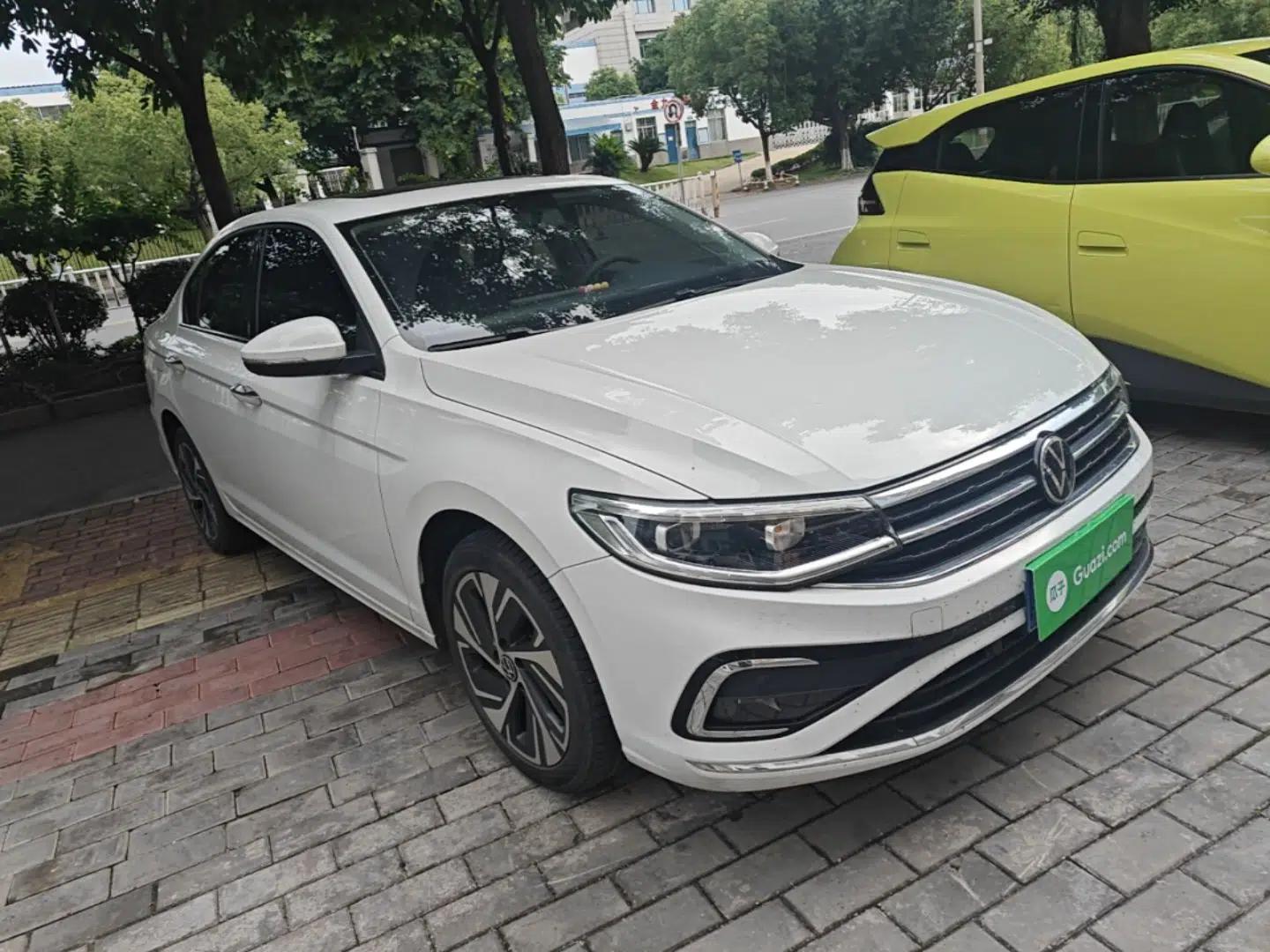 Volkswagen Bora 2023 200TSI DSG YueXing PRO Edition — миниатюра 3