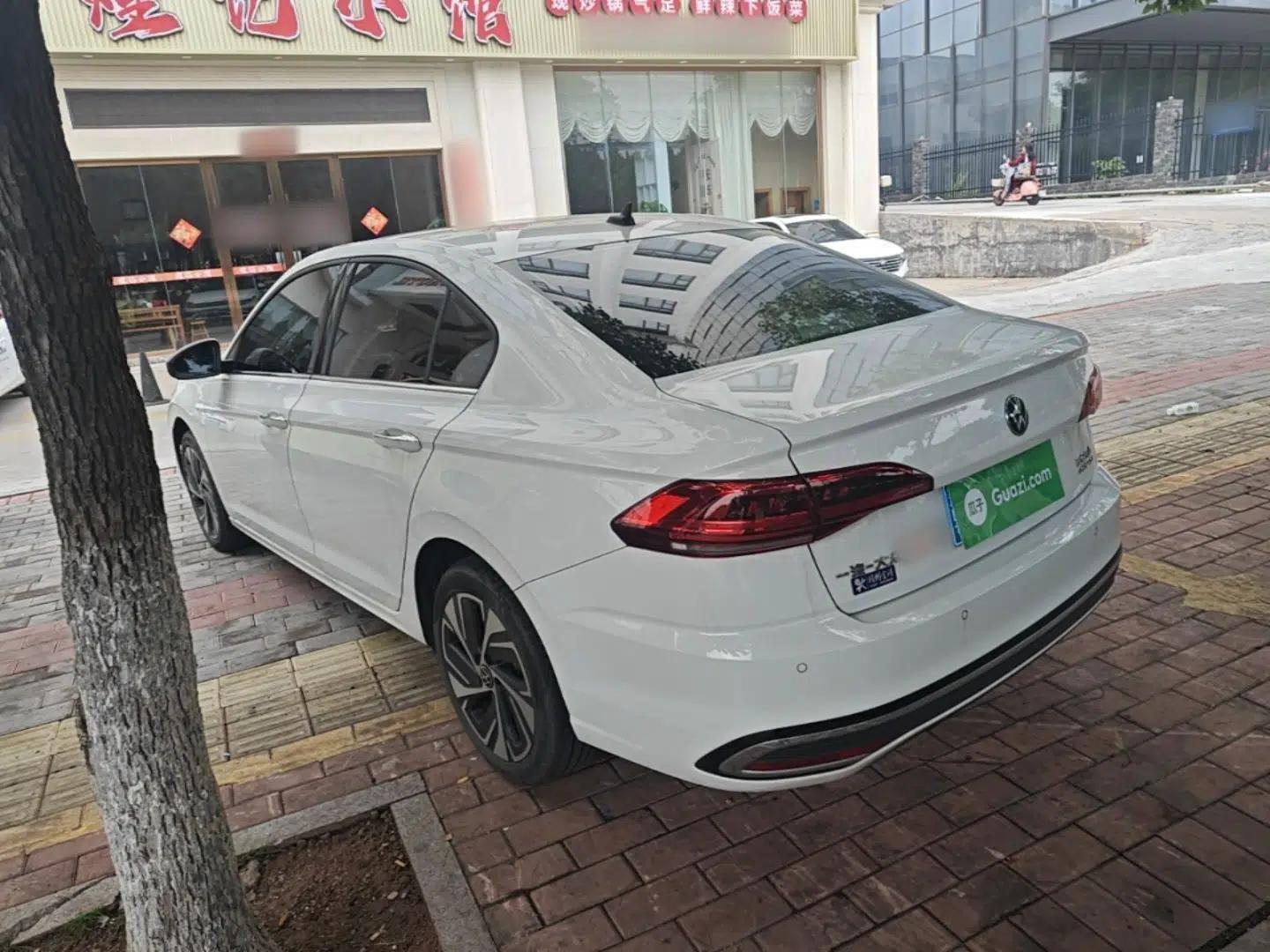 Volkswagen Bora 2023 200TSI DSG YueXing PRO Edition — миниатюра 4