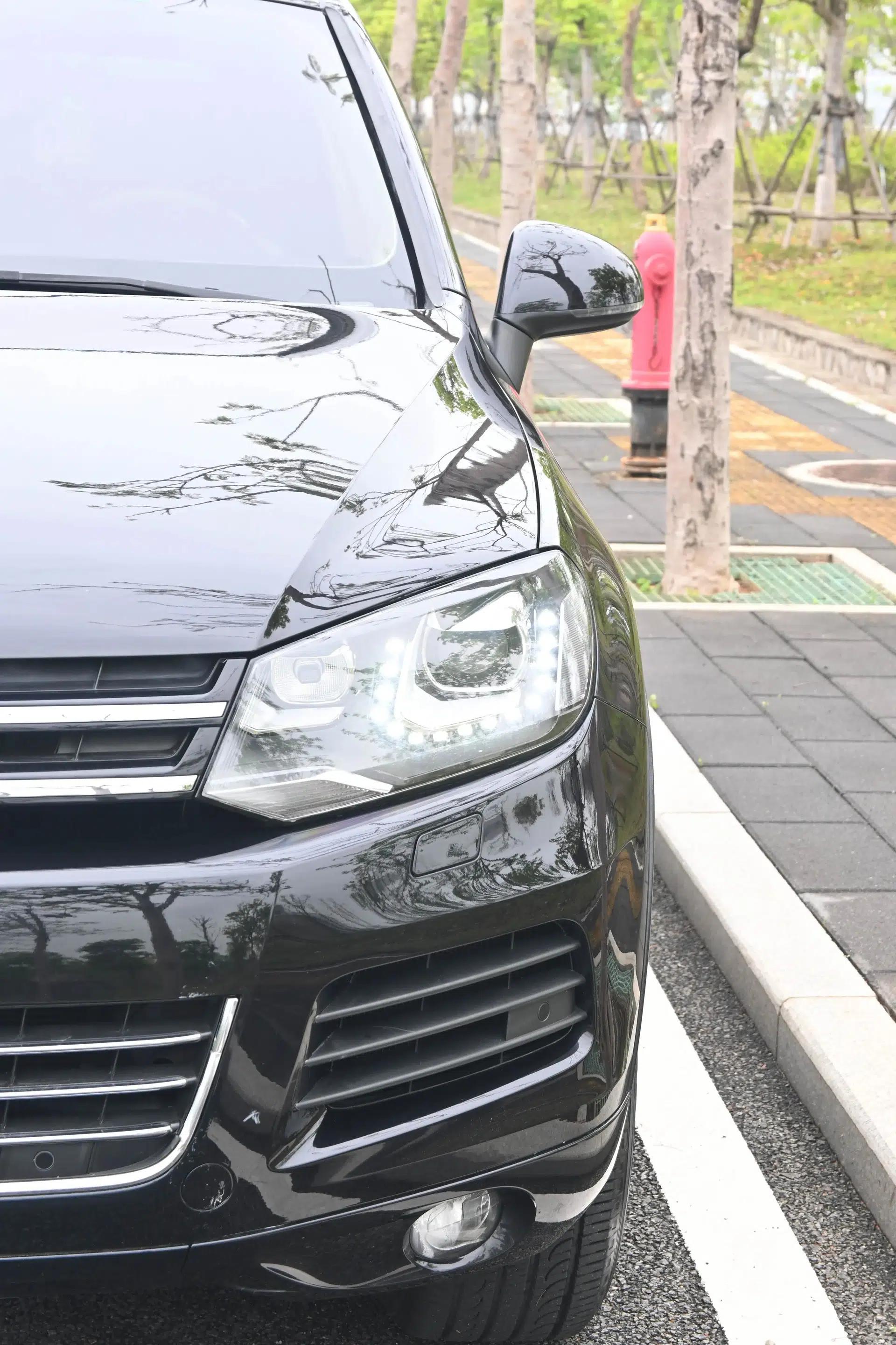 Volkswagen Touareg 2011 3.0 TSI Comfort Version — миниатюра 2