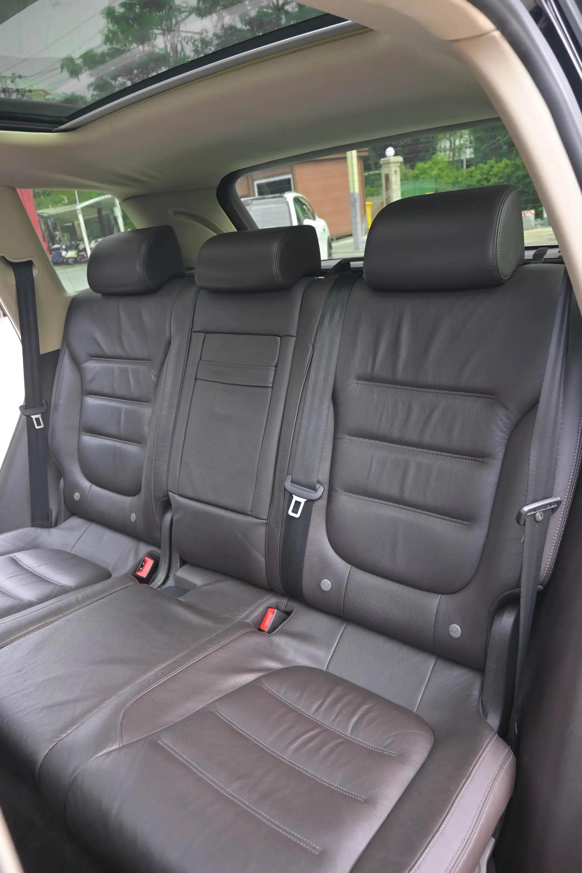 Volkswagen Touareg 2011 3.0 TSI Comfort Version — миниатюра 20