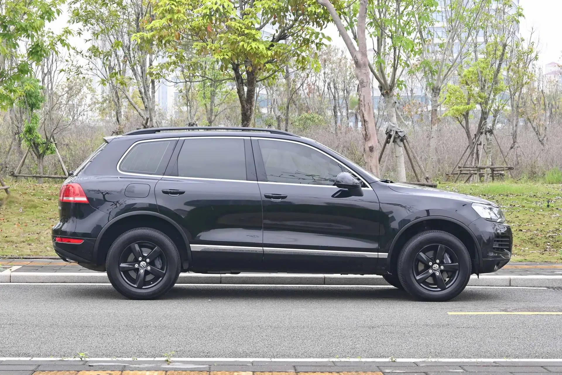 Volkswagen Touareg 2011 3.0 TSI Comfort Version — миниатюра 6