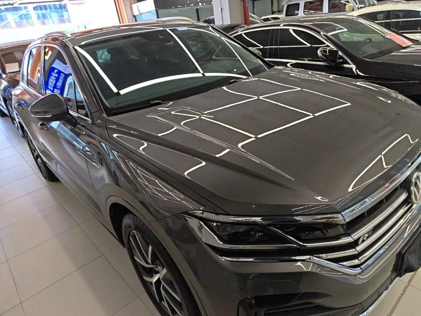 Volkswagen Touareg 2020 3.0 TSI Luxury Edition China VI — миниатюра 3