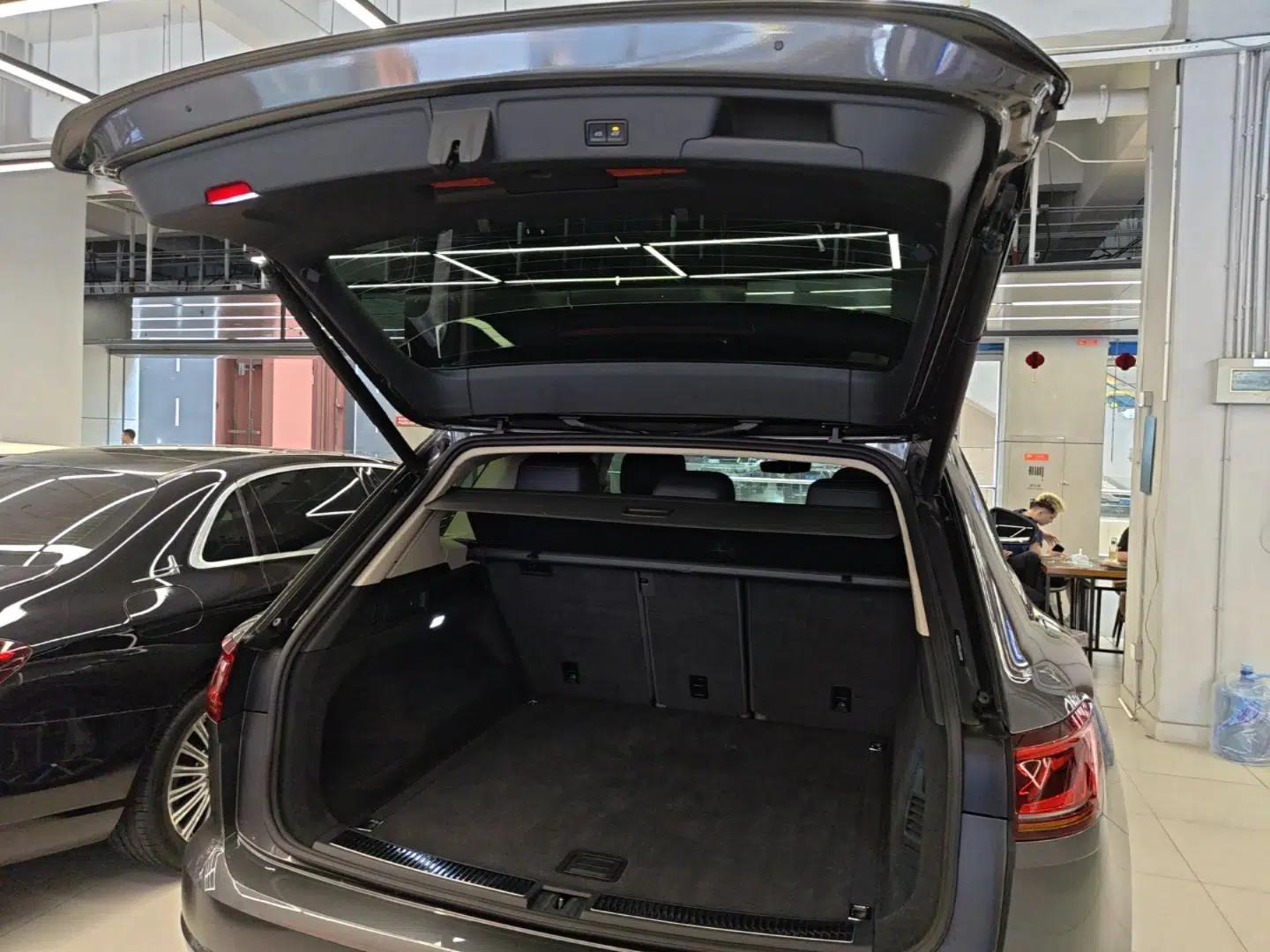 Volkswagen Touareg 2020 3.0 TSI Luxury Edition China VI — миниатюра 22