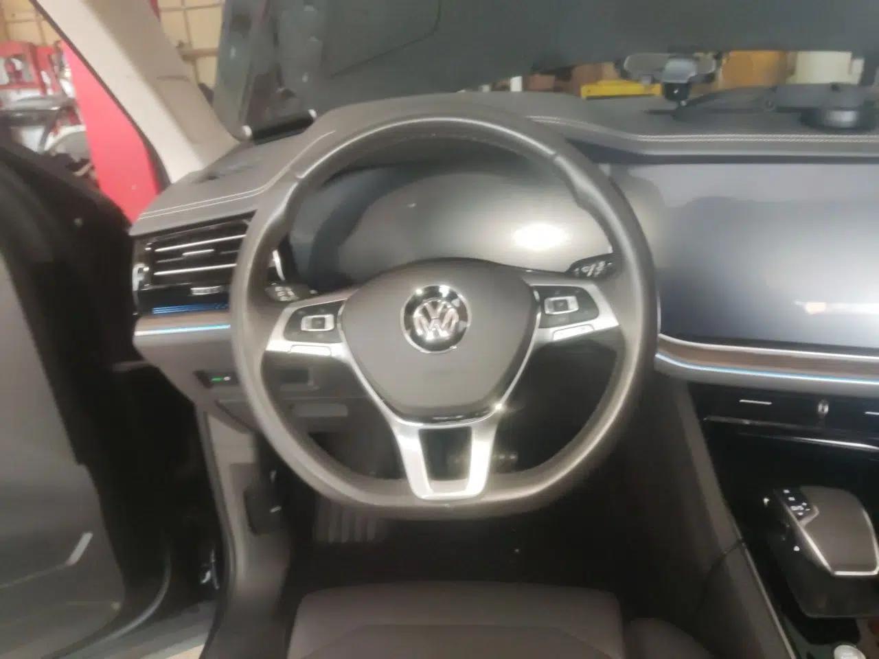 Volkswagen Touareg 2019 2.0 TSI Ruiyi Edition China V Standard — миниатюра 11