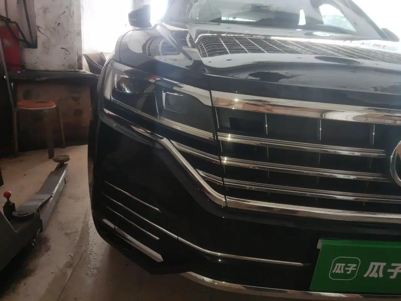 Volkswagen Touareg 2019 2.0 TSI Ruiyi Edition China V Standard — миниатюра 7