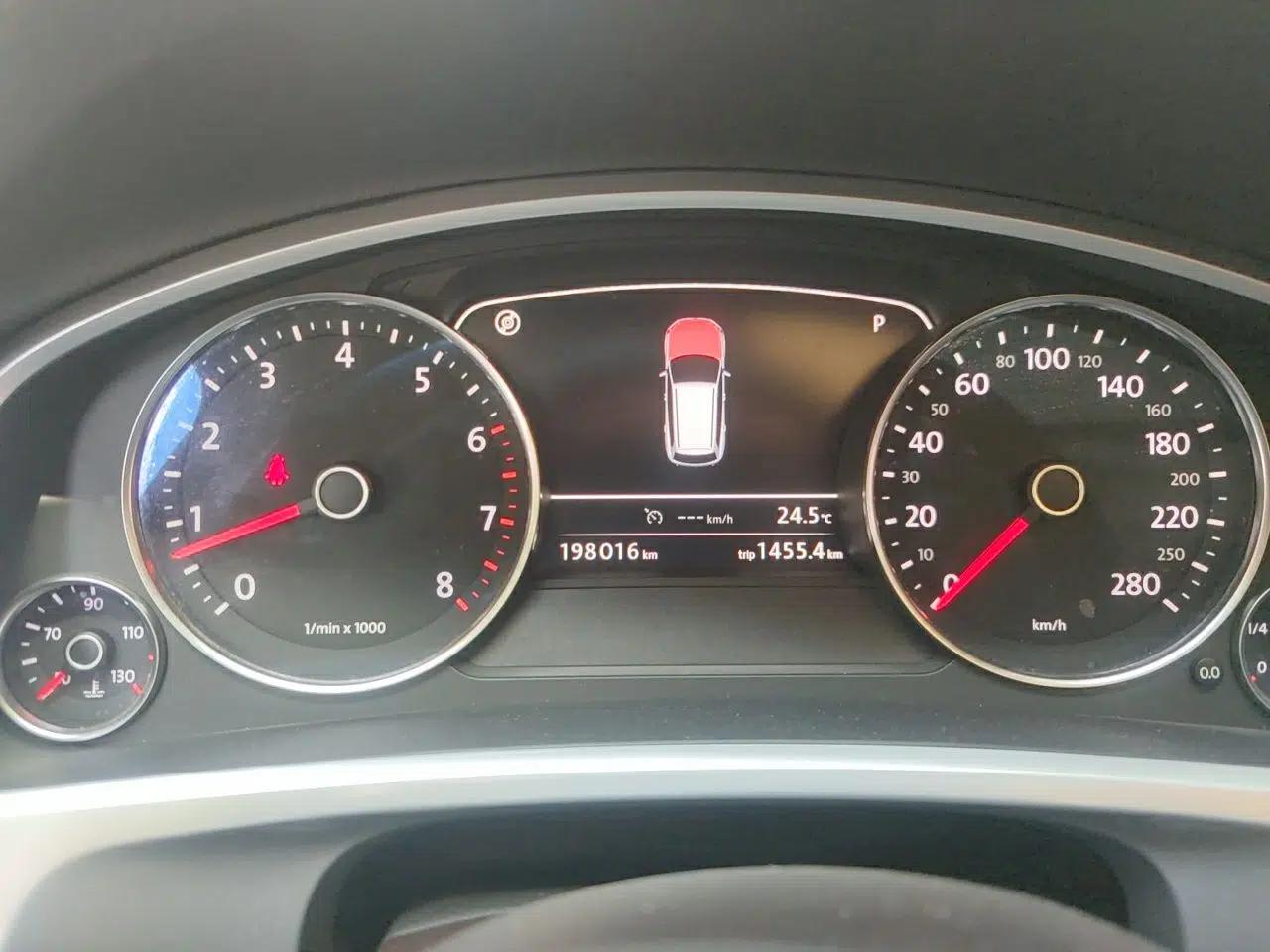 Volkswagen Touareg 2011 3.0 TSI Comfort Version — миниатюра 12