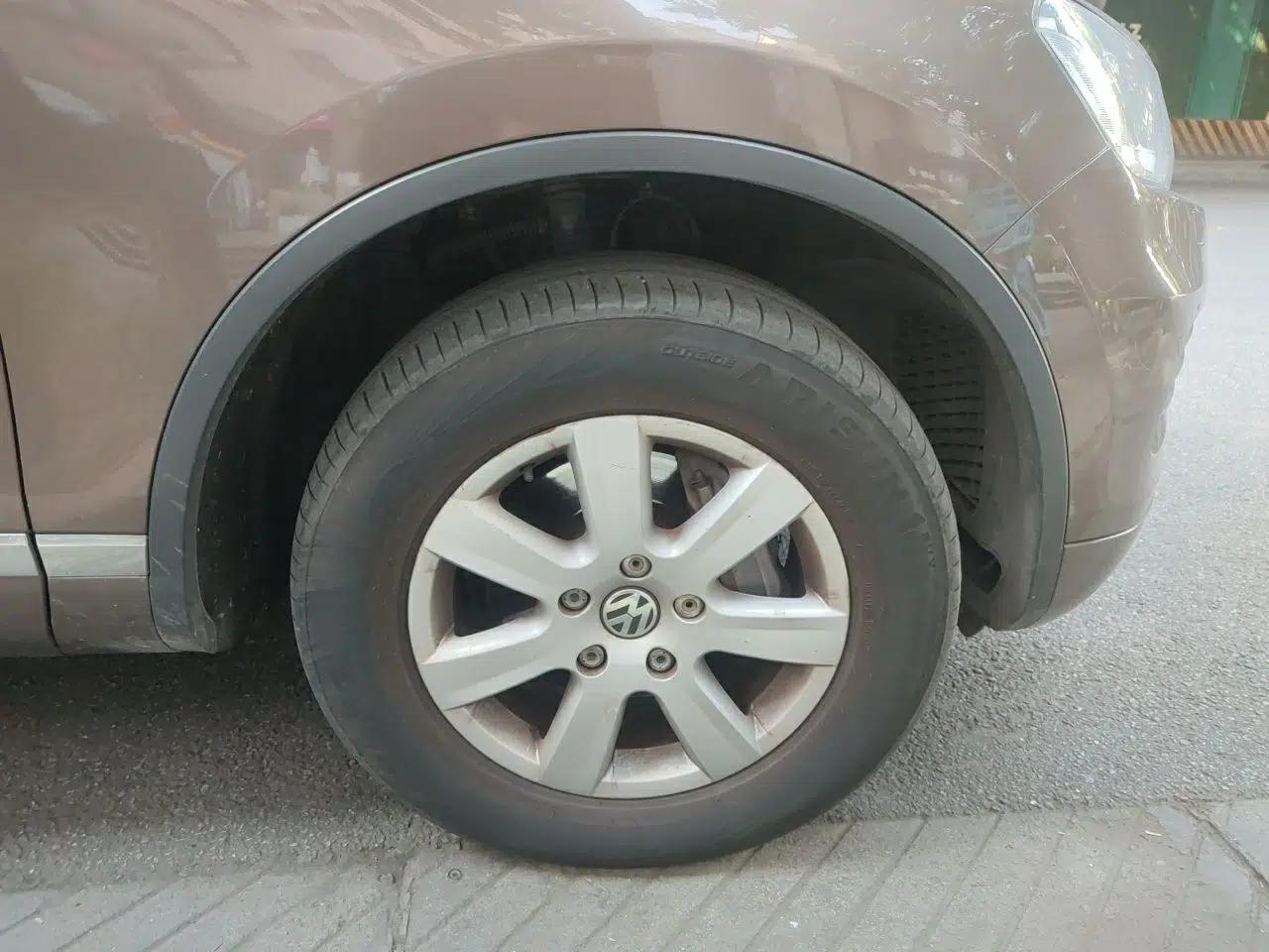 Volkswagen Touareg 2011 3.0 TSI Comfort Version — миниатюра 8