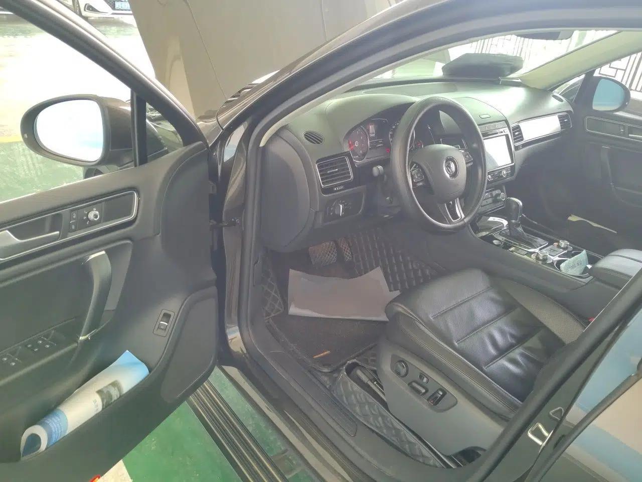 Volkswagen Touareg 2017 3.0 TSI Touareg Model — миниатюра 17