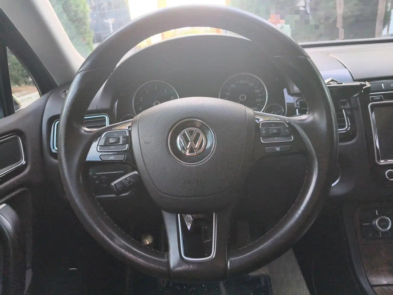 Volkswagen Touareg 2017 3.0 TSI Touareg Model — миниатюра 11