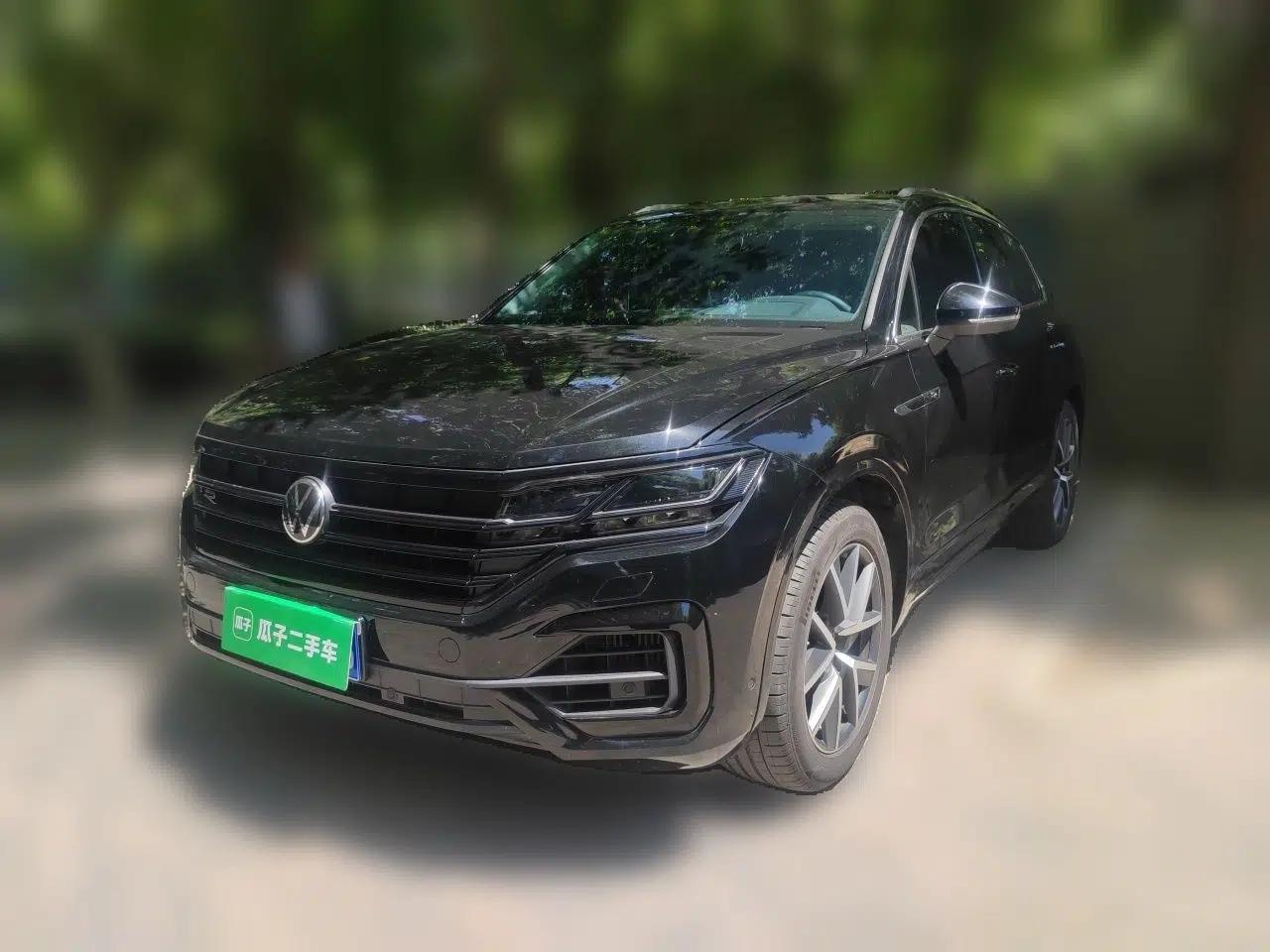 Volkswagen Touareg 2023 3.0 TSI Prestige Edition Classic Sport Package — миниатюра 1