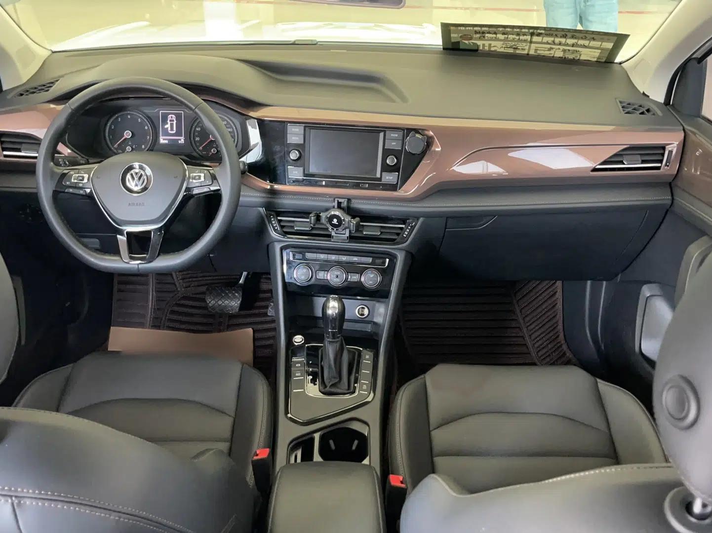 Volkswagen Tharu 2019 280TSI Two-Wheel Drive Comfort Edition China VI Standard — миниатюра 11