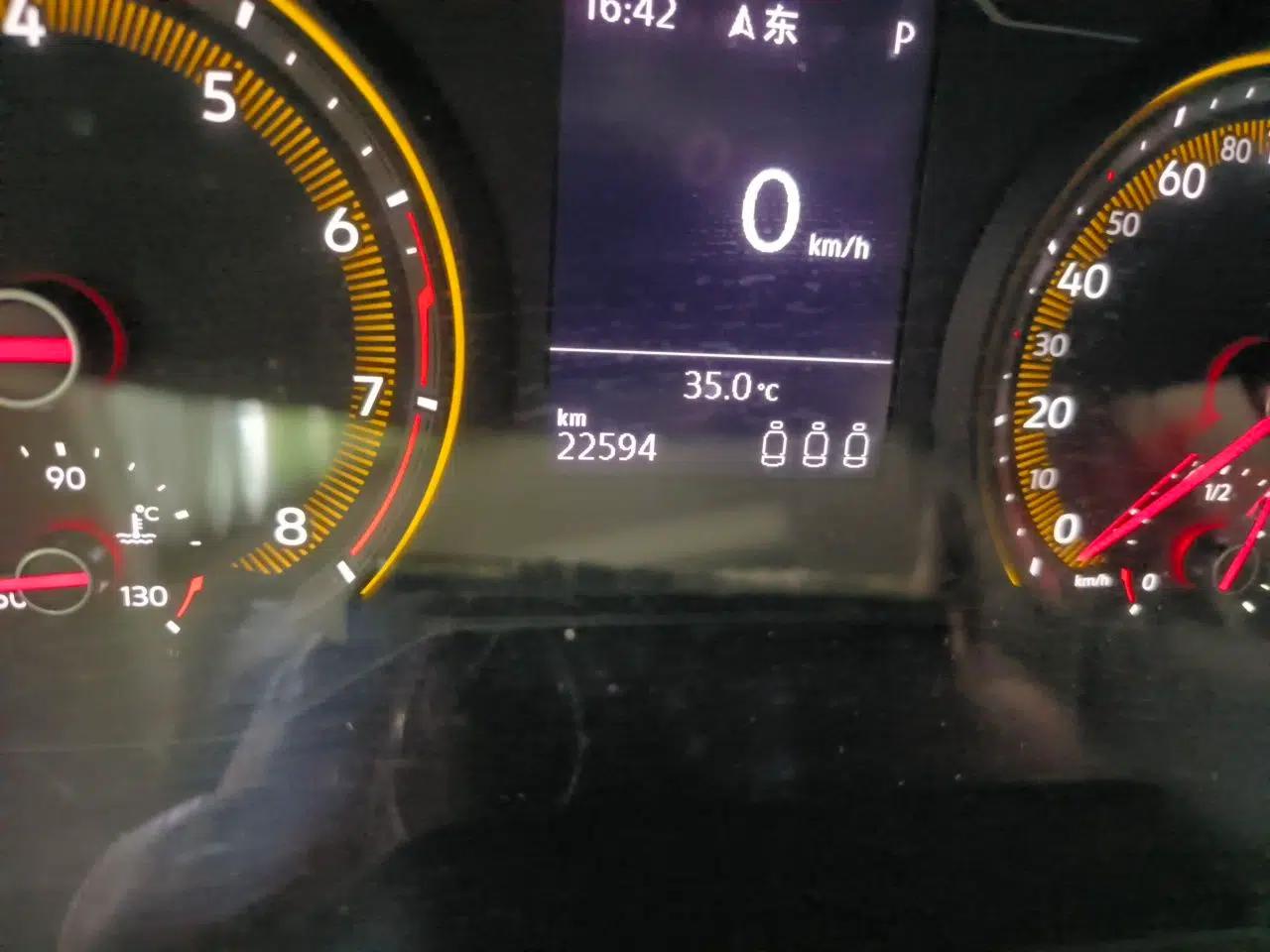 Volkswagen Tharu 2019 280TSI Two-Wheel Drive Luxury Version China VI Standard — миниатюра 13