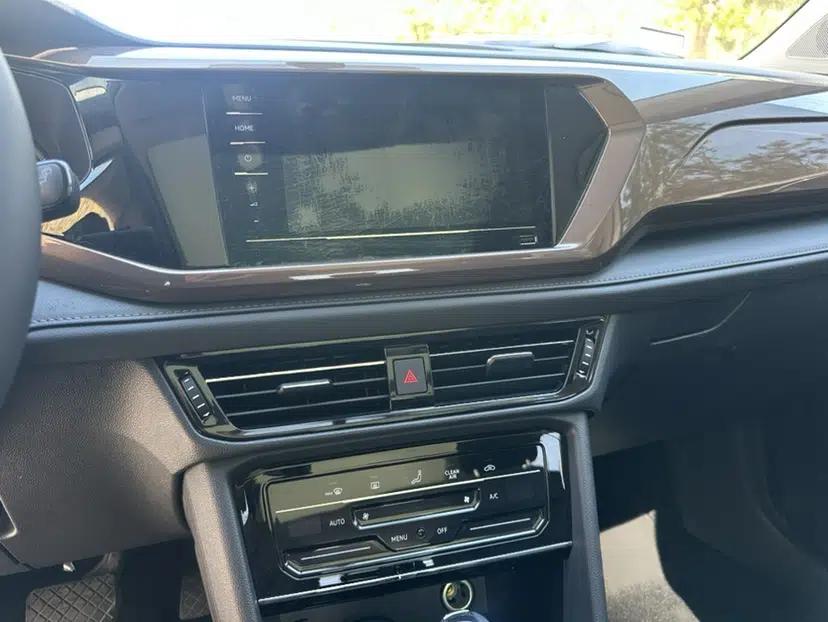 Volkswagen Tharu 2021 280TSI Two-Wheel Drive Comfort Edition — миниатюра 17