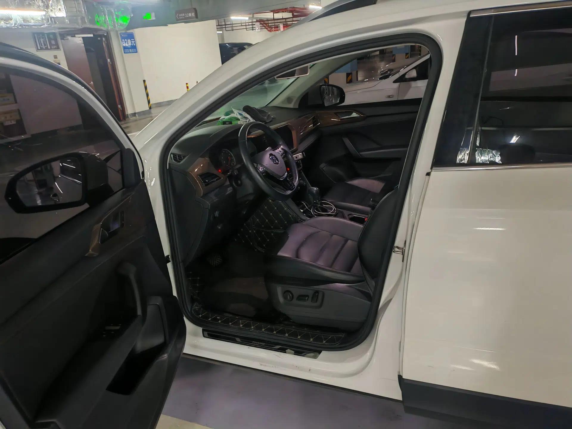 Volkswagen Tharu 2020 280TSI Two-Wheel Drive Luxury Plus Version China VI Standard — миниатюра 17