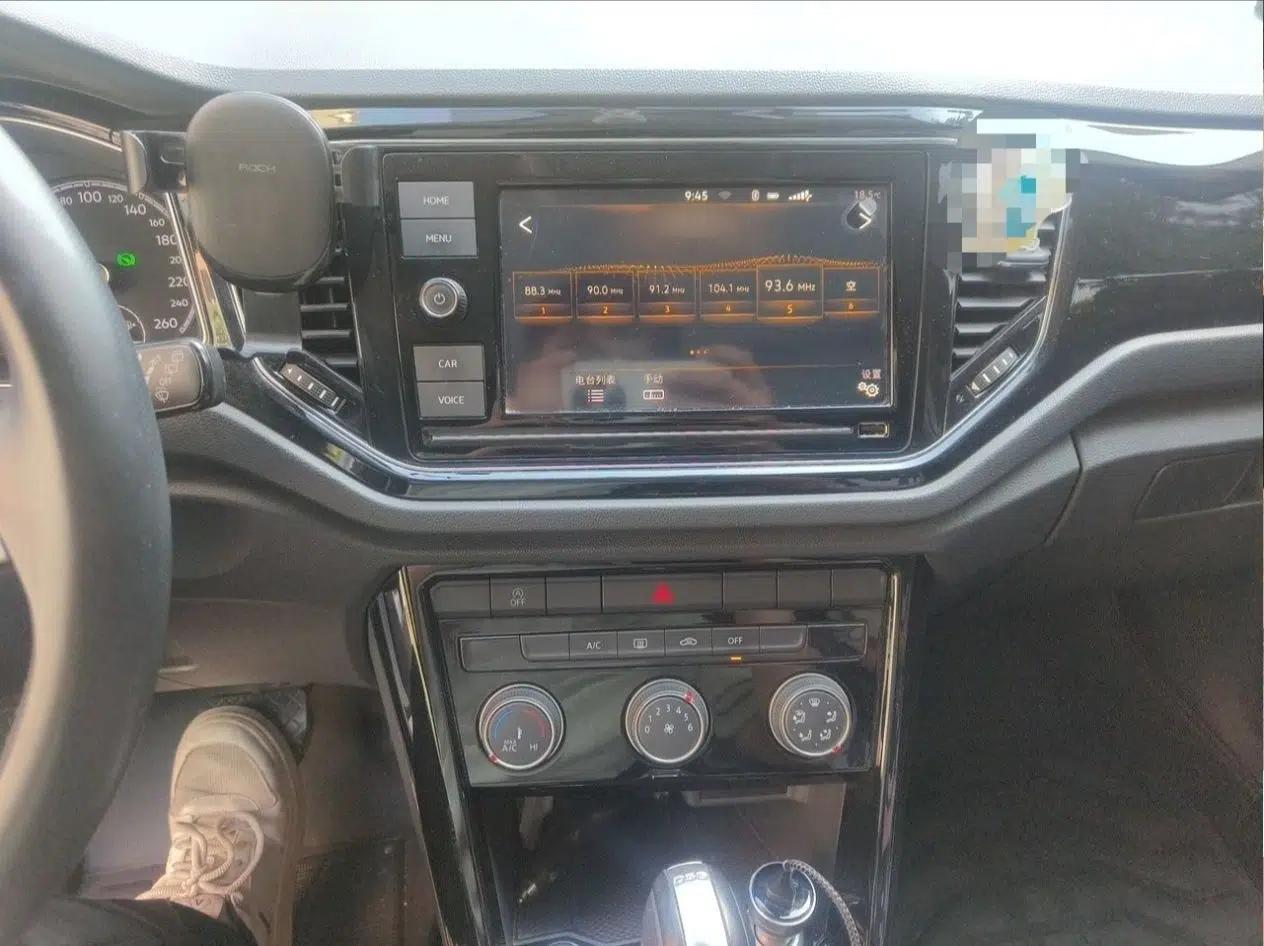 Volkswagen T-ROC 2019 280TSI DSG Two-Wheel Drive Comfort Version China VI Standard — миниатюра 16