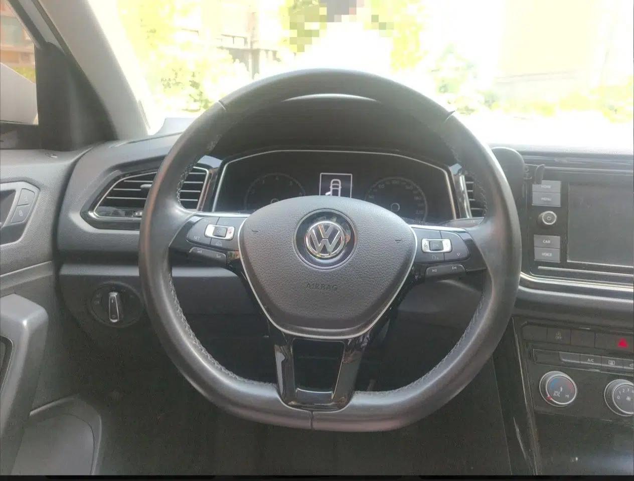 Volkswagen T-ROC 2019 280TSI DSG Two-Wheel Drive Comfort Version China VI Standard — миниатюра 18