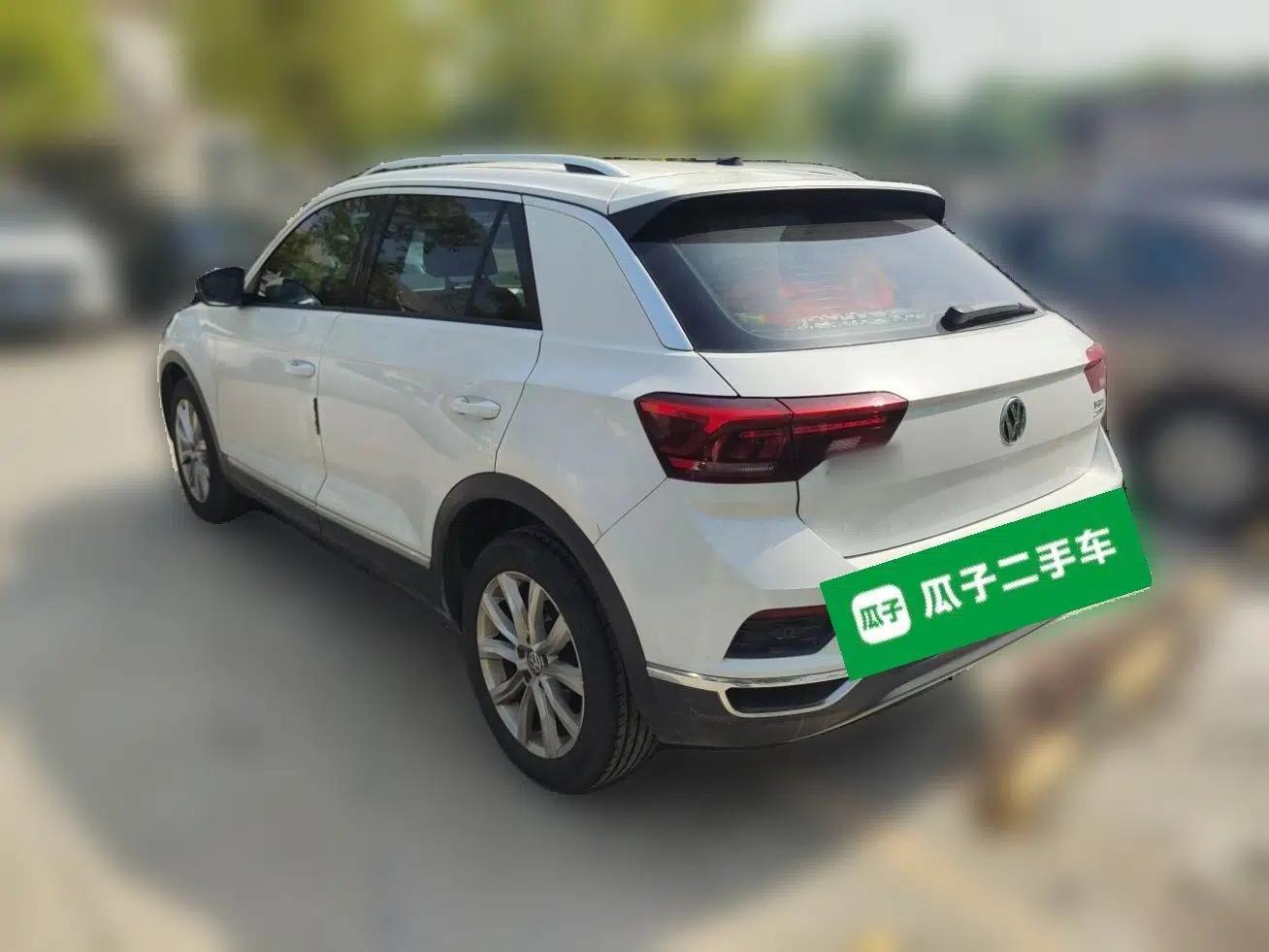 Volkswagen T-ROC 2018 230TSI DSG Two-Wheel Drive Advanced Version China V Standard — миниатюра 4