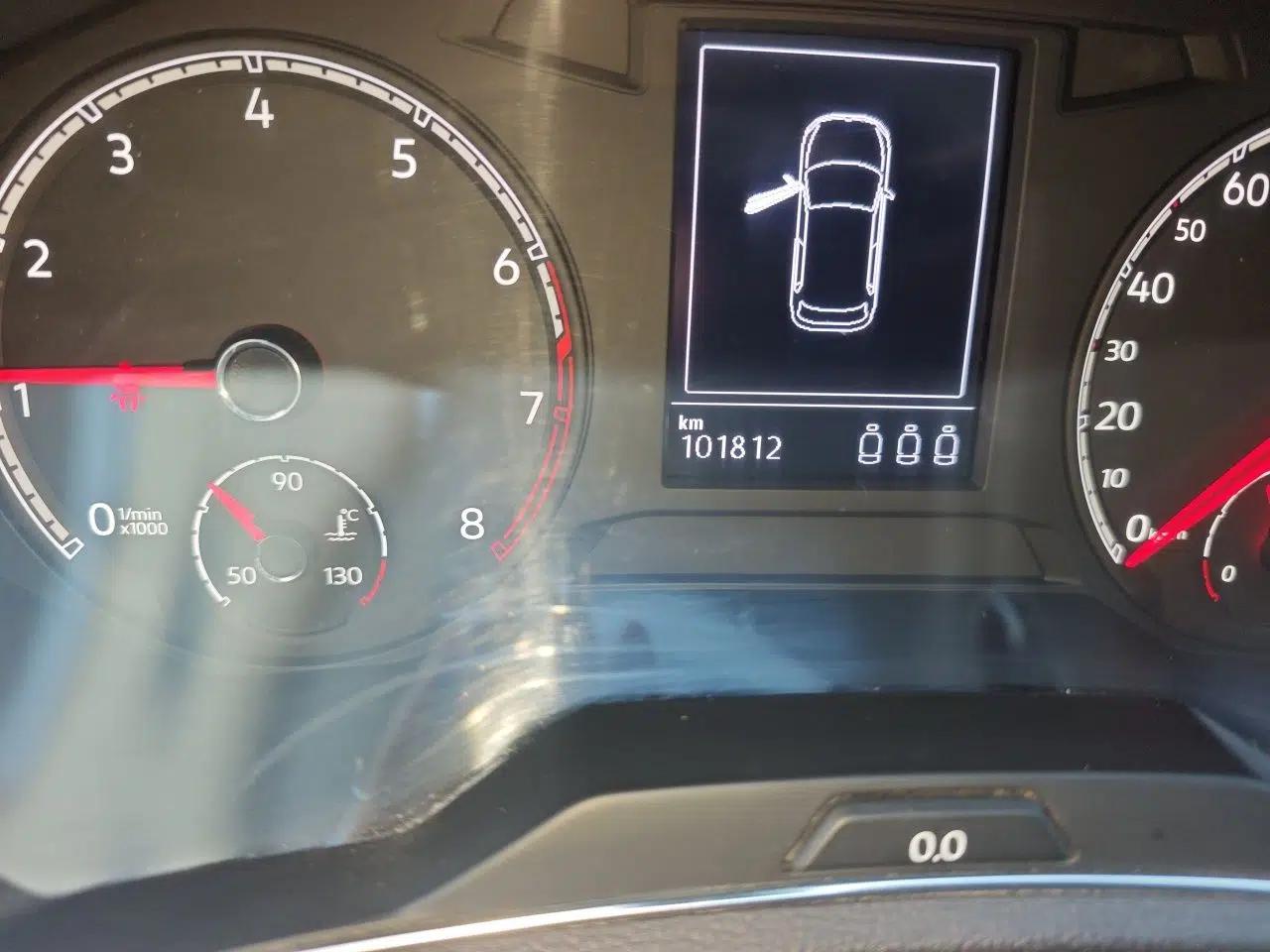 Volkswagen T-ROC 2022 280TSI DSG Two-Wheel Drive Elite PLUS — миниатюра 13