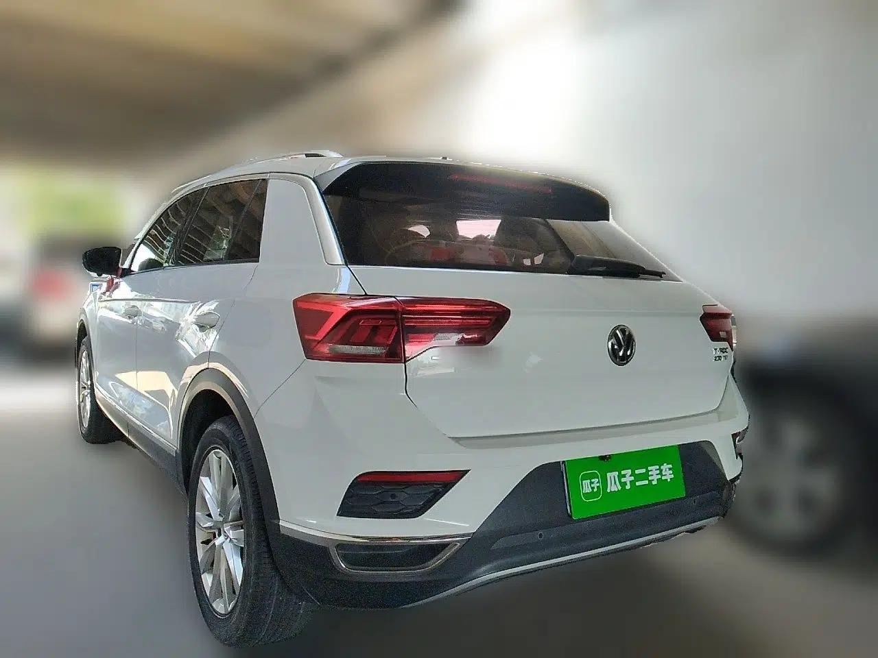 Volkswagen T-ROC 2019 230TSI DSG Two-Wheel-Drive Advanced Version China VI Standard — миниатюра 4