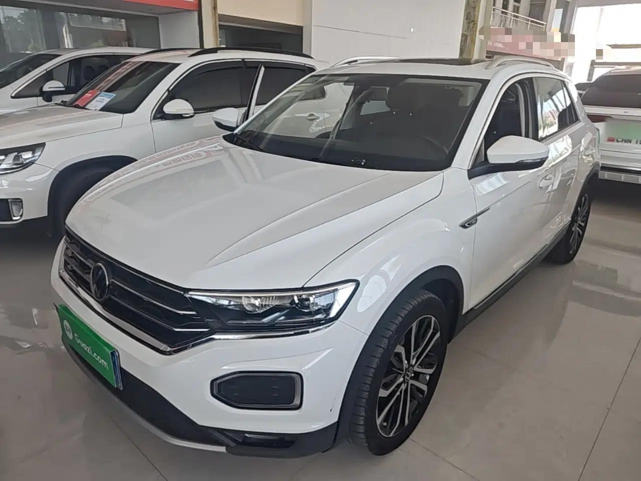 Volkswagen T-ROC 2021 280TSI DSG Two-Wheel Drive Comfort Connect Edition — миниатюра 1