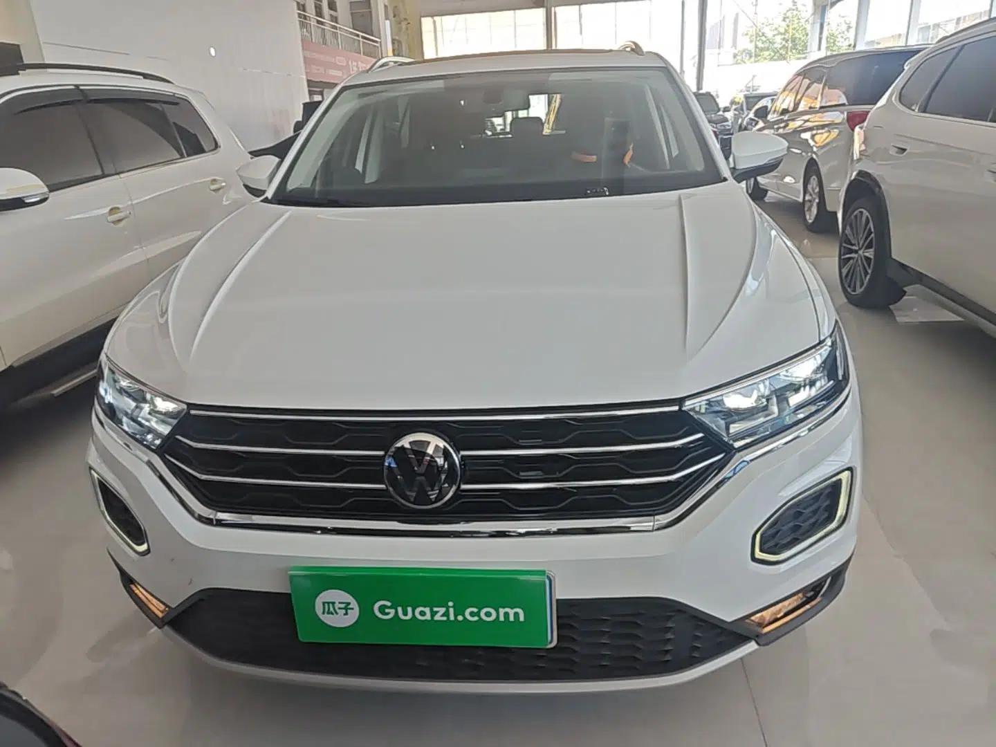 Volkswagen T-ROC 2021 280TSI DSG Two-Wheel Drive Comfort Connect Edition — миниатюра 2